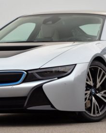 2017 BMW i8 – The Ultimate Run Machine